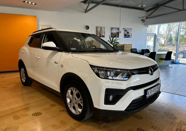 SsangYong Tivoli cena 77900 przebieg: 45000, rok produkcji 2021 z Poddębice małe 29